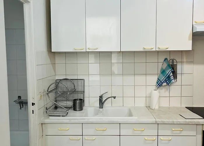In Montmartre, Paris, Near Sacre-coeur Read Host Profile For Privatunterkunft Paris