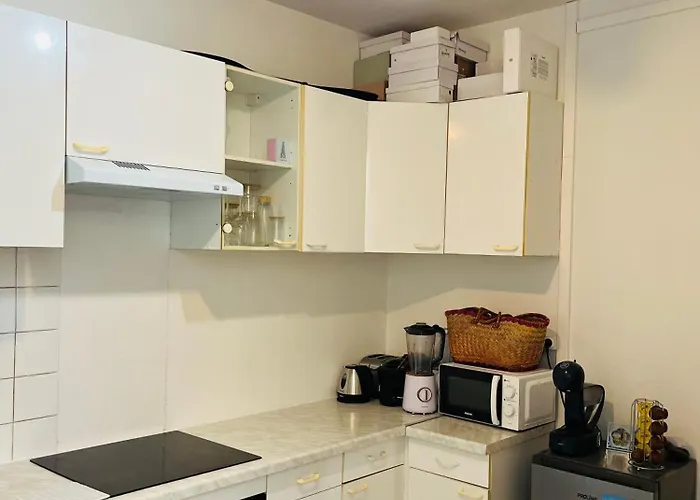 Privatunterkunft In Montmartre, Paris, Near Sacre-coeur Read Host Profile For Paris