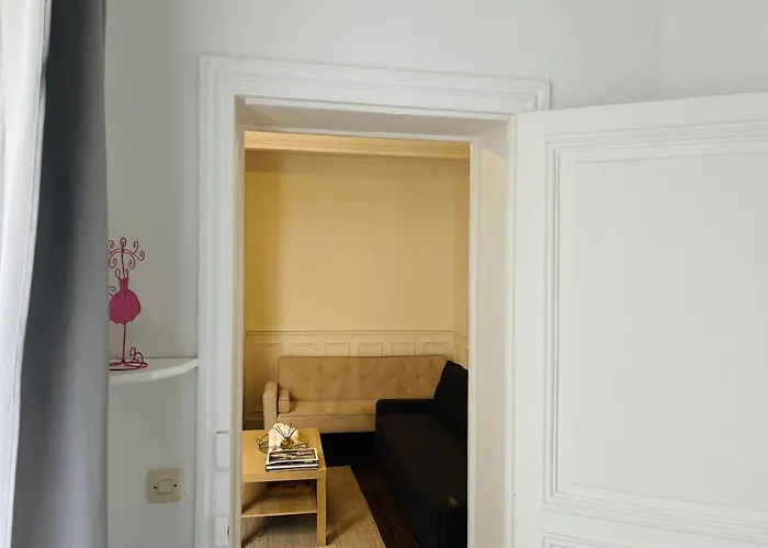 In Montmartre, Paris, Near Sacre-coeur Read Host Profile For